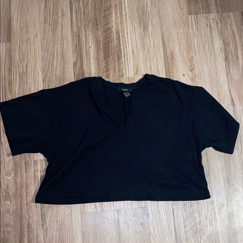 Black crop t shirt